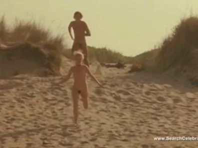 Deleted Scene: Yuliya Mayarchuk nude – Trasgredire (2000)