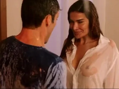 HD Update: MILFs in wet clothes hugging sticking out